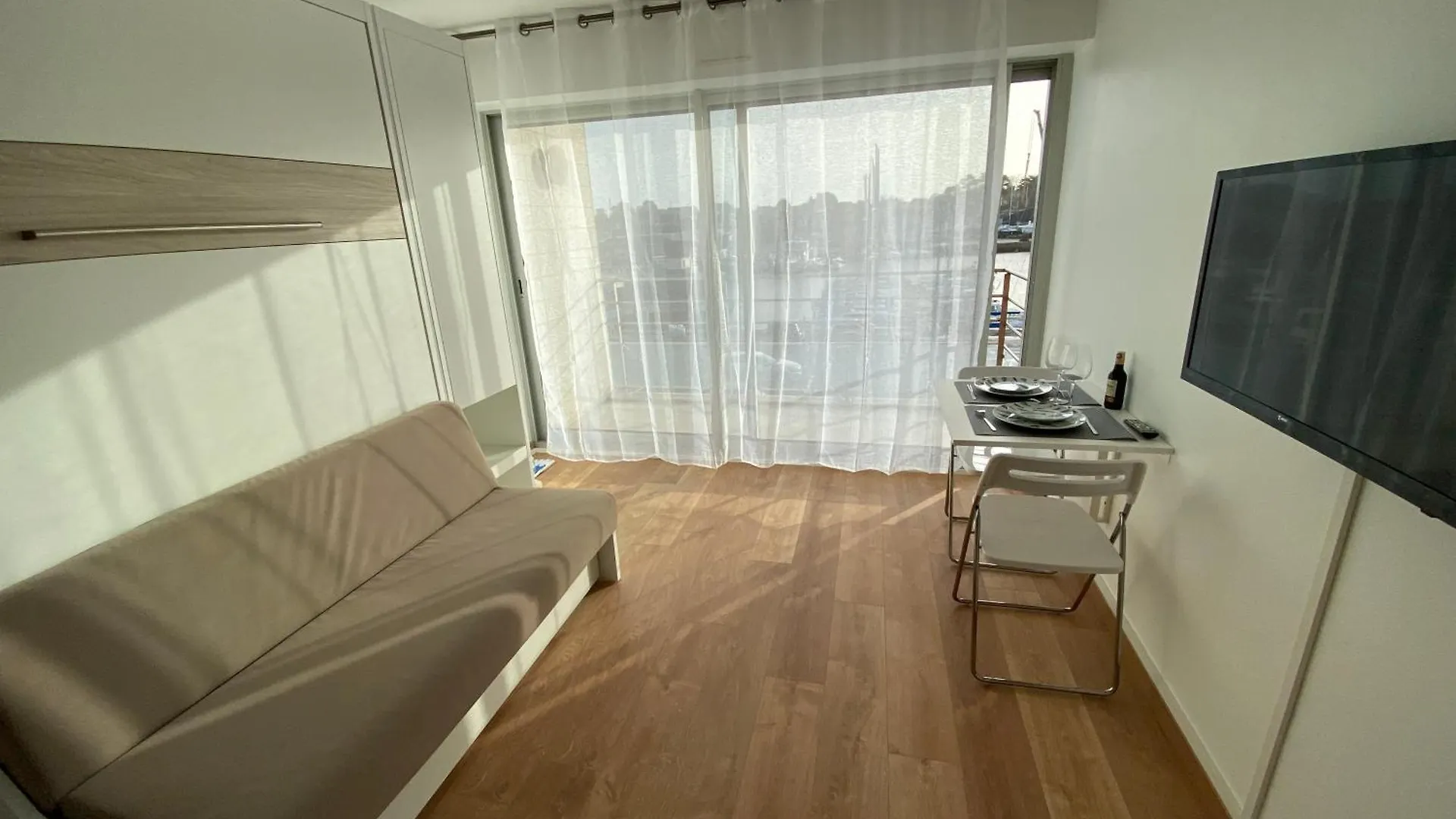 Studio Quai Loti Paimpol Appartement